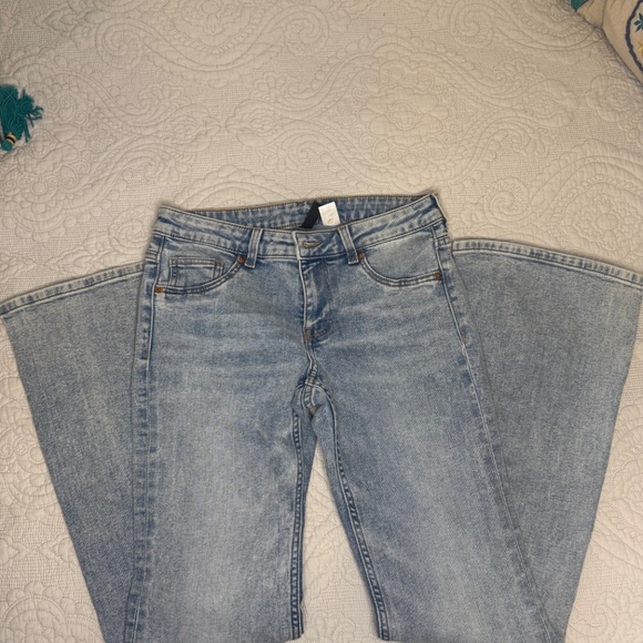 H&M low rise flared jeans NWT - Picture 5 of 5